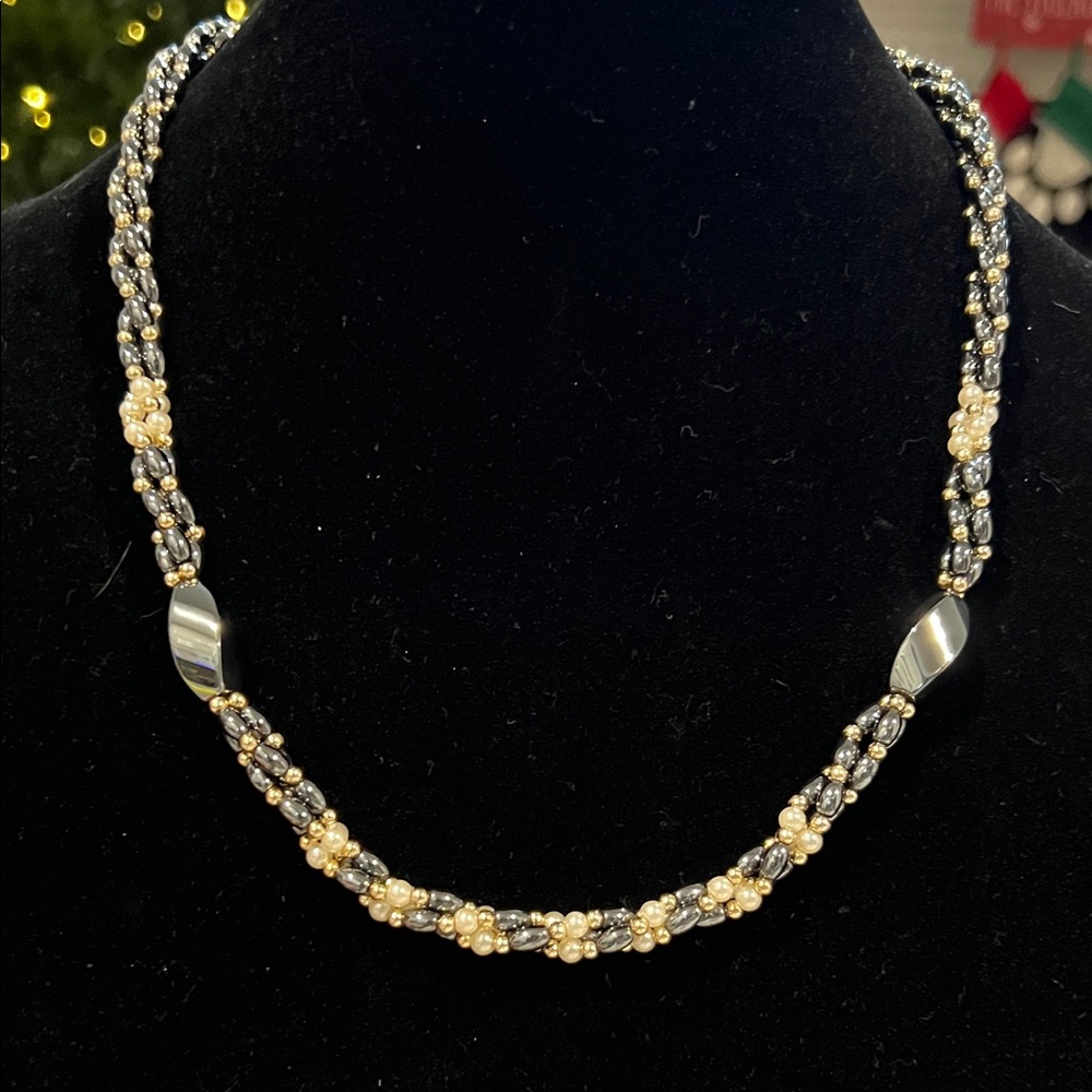 Estate Hematite and pearl necklace